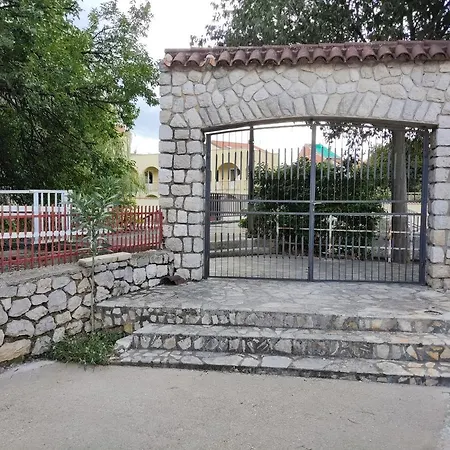 Josipa 1 Apartman *