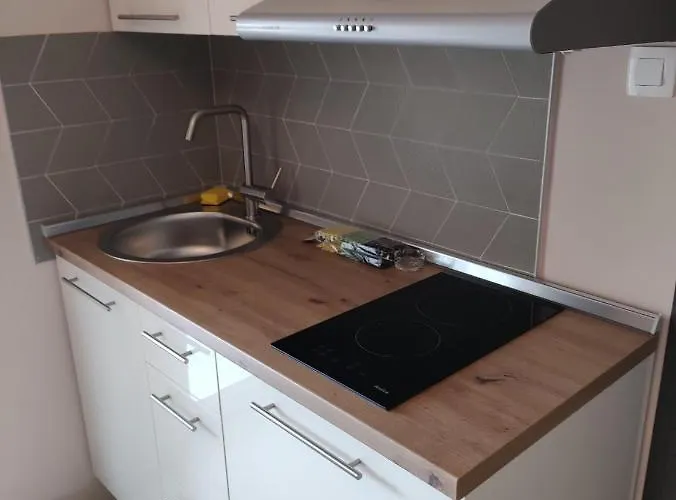 Josipa 1 Цриквеница