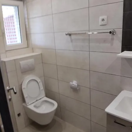 Josipa 1 ツリクヴェニツァ