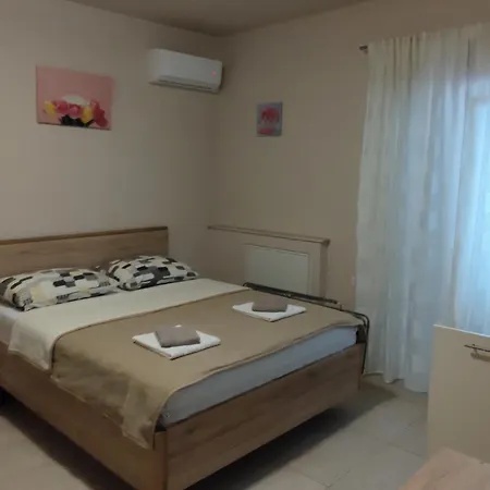 Josipa 1 Apartment