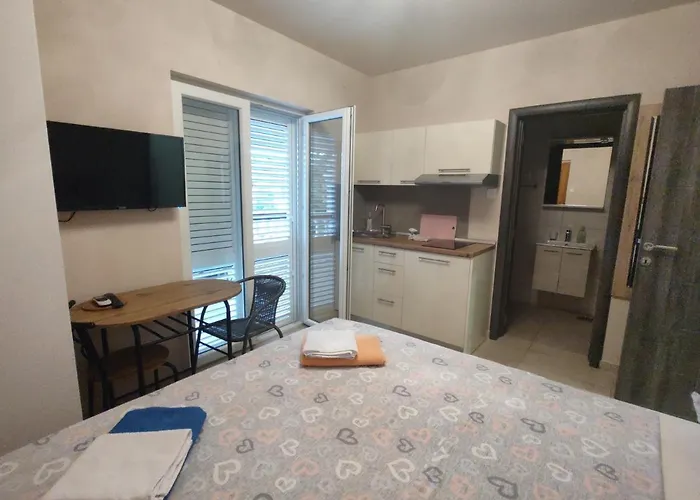 Apartamento Josipa 1 *