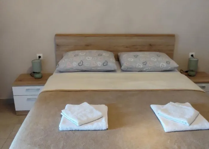 Apartamento Josipa 1 *