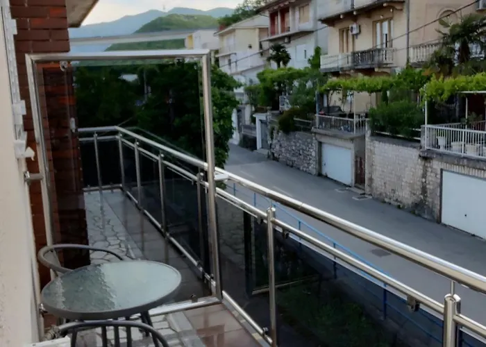 Apartamento Josipa 1 *